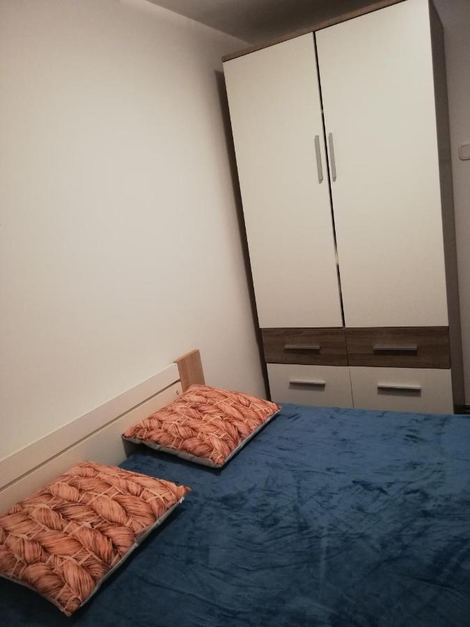 Apartman Cvita 트콘 외부 사진